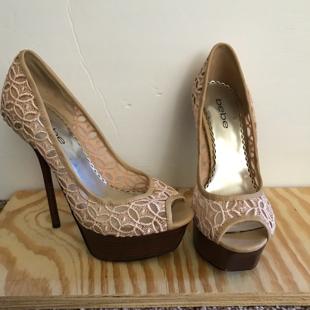Bebe 6 inch Lace Pump